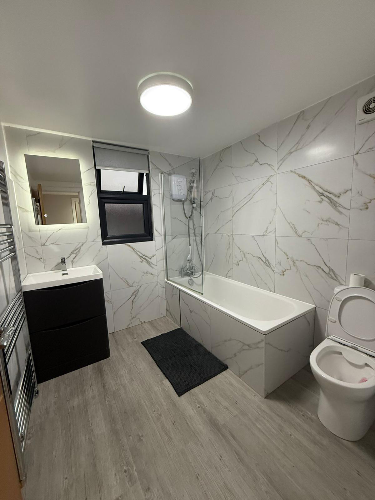 Double Room Available NOW – Tottenham Hale (N17)